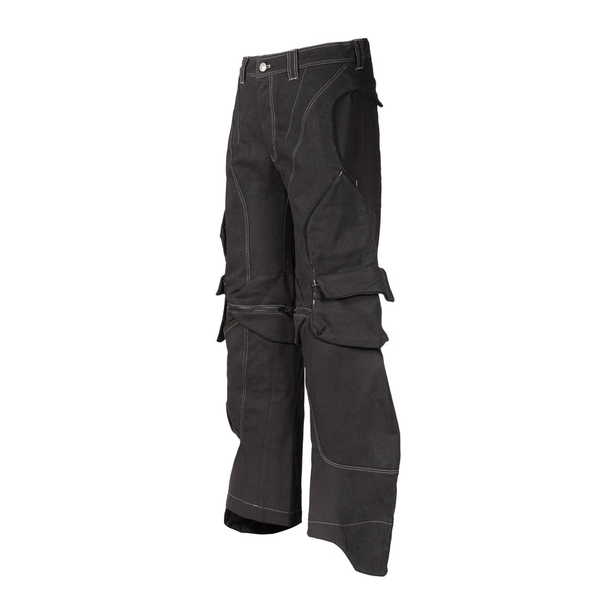 Black saddle cargos